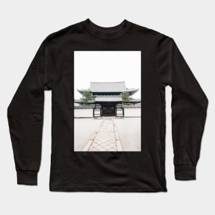Old Japanese Temple in Kyoto Japan Long Sleeve T-Shirt